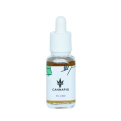 Flaconcino di vetro con tintura di CBD Vita 5% di Cannapio con contagocce bianco ed etichetta colorata su sfondo bianco, volume 30ml