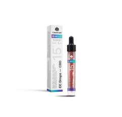 Gocce Cannacare CBD 15% in flacone di vetro marrone con contagocce accanto a scatola bianca con etichetta viola CBD PLUS su sfondo bianco