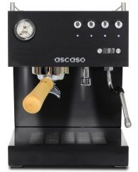 Ascaso Duo Pid espressomaskin i svart färg med matt metallyta, trähandtag och digital display som visar nummer 97 Ascaso Duo Pid espressomaskin i svart färg med matt metallyta, trähandtag och digital display som visar nummer 97