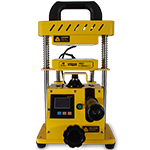 Extrakce a lisování