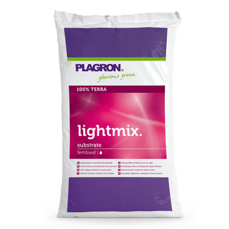 Bílý plastový pytel Plagron Lightmix 50L s fialovým a růžovým designem, minimálně předhnojená hlína s perlitem pro pěstování rostlin