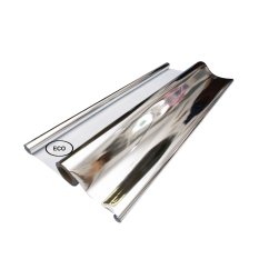 Stříbrná reflexní fólie ECO Silver Secure s vysokým leskem, sbalená do rolí s popiskem ECO, určená pro tepelnou izolaci a ochranu rostlin