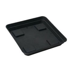 Czarna kwadratowa podstawka pod doniczkę 27x27cm z tworzywa sztucznego z wypukłymi wypustkami na dnie dla lepszego odwodnienia doniczek 11-18L Czarna kwadratowa podstawka pod doniczkę 27x27cm z tworzywa sztucznego z wypukłymi wypustkami na dnie dla lepszego odwodnienia doniczek 11-18L
