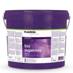 Fialové plastové kbelíkové balení Plagron Bio Supermix 10L s bílým víkem a etiketou, komplexní přírodní hnojivo s živými mikroorganismy