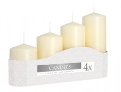 Candele dell'Avvento beige opache in confezione bianca, quattro candele cilindriche da 5 cm di diametro con altezze di 7, 9, 11 e 13 cm disposte in ordine crescente Candele dell'Avvento beige opache in confezione bianca, quattro candele cilindriche da 5 cm di diametro con altezze di 7, 9, 11 e 13 cm disposte in ordine crescente