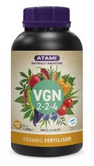 Atami VGN 2-2-4 organické tekuté hnojivo v černé plastové lahvi s fialovým uzávěrem, béžový štítek s obrázky ovoce a zeleniny