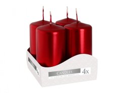 Quattro candele metalliche rosse lucide per l'avvento, diametro 4cm altezza 6cm in confezione di carta bianca con scritta CANDLES 4x per decorazione natalizia Quattro candele metalliche rosse lucide per l'avvento, diametro 4cm altezza 6cm in confezione di carta bianca con scritta CANDLES 4x per decorazione natalizia
