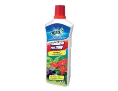 Bílá plastová láhev s červeným uzávěrem obsahující hnojivo Agro pro pokojové rostliny 500ml s barevným etiketem zobrazujícím květiny