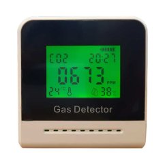 Autopot CO2 Carbon Dioxide Detector s černým a bílým plastovým tělem a zeleným LCD displejem zobrazujícím hodnotu 673 ppm CO2 a další údaje
