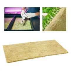 Béžová vláknitá rohož GRODAN Cress Plate Microgreens 49,5x24x1cm pro pěstování mikrozeleniny s jemnými vlákny na světlém pozadí