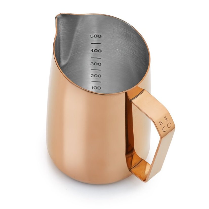 Barista & Co Dial In Milk Pitcher 600 ml růžová mosaz konvička na mléko