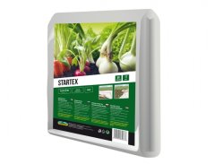 Valkoinen STARTEX-kuitukasvatusliinamatto 3,2x5m valkoisessa paketissa värikkyydellä ja tuoreita vihanneksia kuten porkkanaa ja retiisiä esittävällä etiketillä