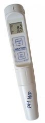 Misuratore di pH digitale bianco Milwaukee pH 55 Martini con display LCD che mostra valori di 8.0 e 25.5°C, con pulsanti ON/OFF CAL e SET HOLD