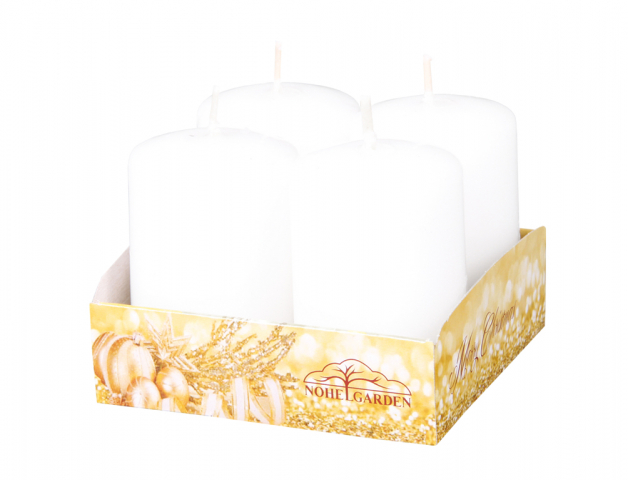 Bílé adventní svíčky s lakovaným povrchem průměr 4cm výška 6cm, balení 4 kusy, Soul Garden značka na zlatém obalu s vánočním motivem