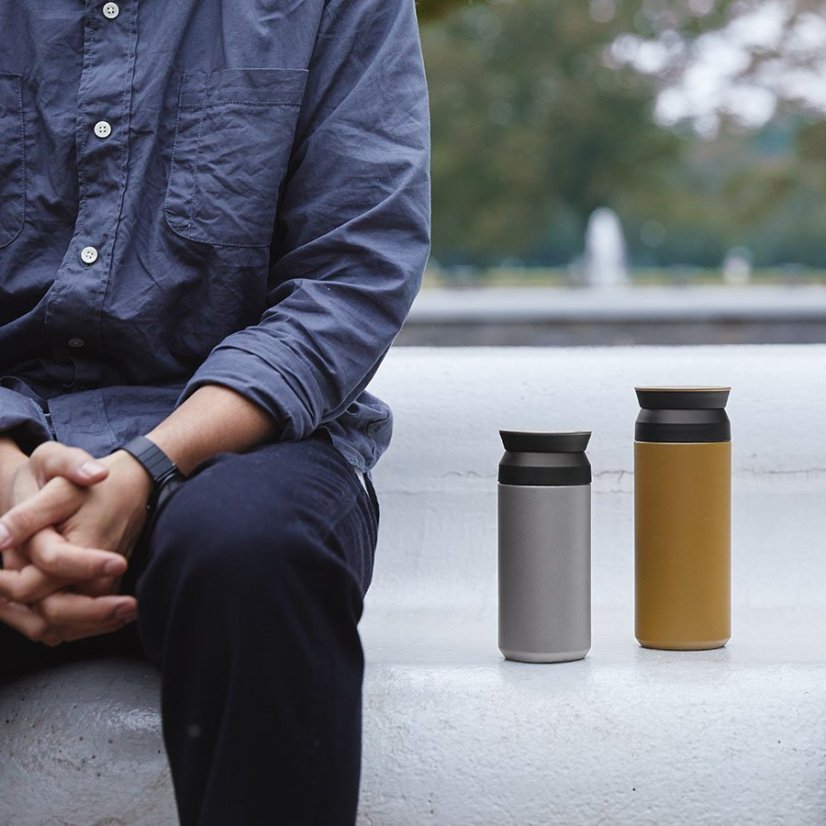 Kinto Travel Tumbler Silver 500 ml stříbrný